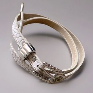 80s Vintage SOTA Leather Crocodile Skinny Belt Women's Medium Silver Tip Western